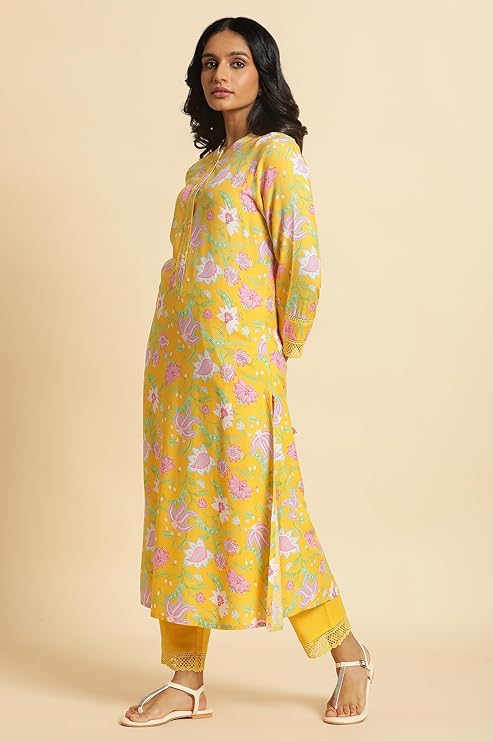 W for Woman Floral Print Rayon Kurta With Straight Pant for Women