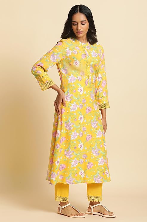 W for Woman Floral Print Rayon Kurta With Straight Pant for Women