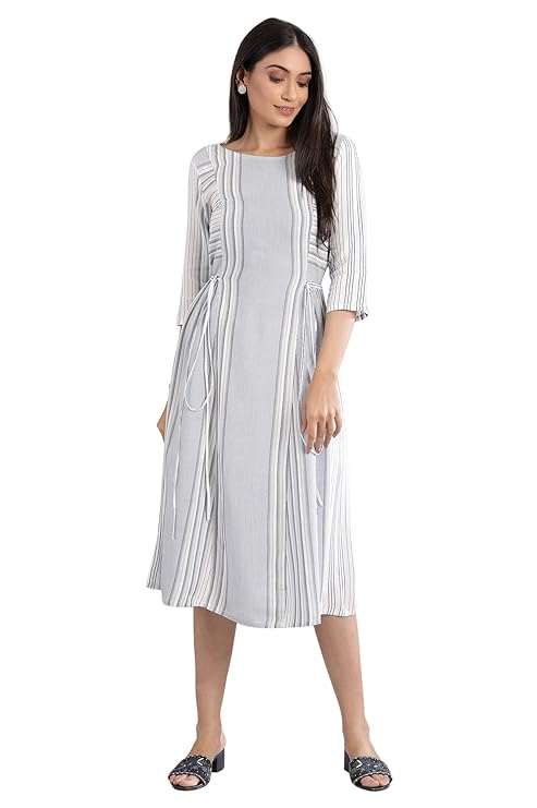 Aurelia Women's Rayon Blue Round Neck Yarn-Dyed Dress Knee-Length